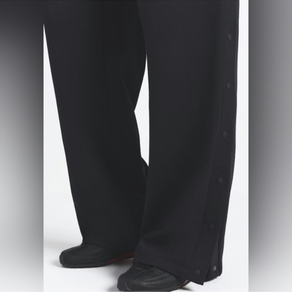Skims Nike Track Pants NWOT - Picture 5 of 6